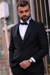 KLASİK SİYAH YAKA DETAYLI SMOKİN resmi
